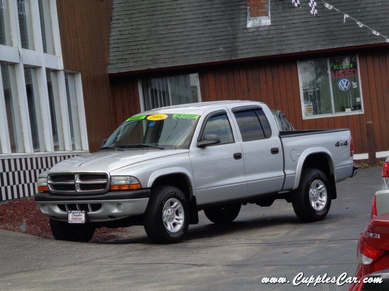 2004 Dodge Dakota Quad Cab Sport 4X4 5Speed for sale in Laconia, NH